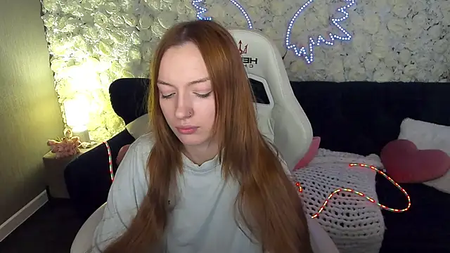 FoxyMayy 现场XXX聊天