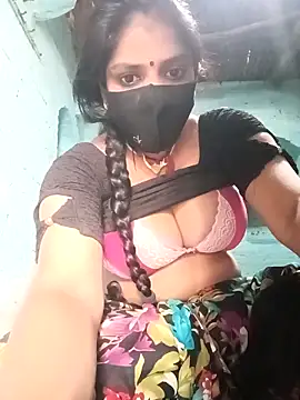 hemayadav111 Chat XXX in diretta