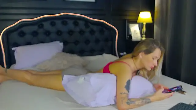 KiraProsper Webcamshow