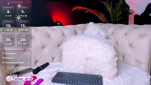 Luxury_Woman – Naživo XXX chat