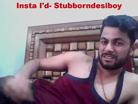 Stubborndesiboy Adlı Modelin Canlı XXX Sohbeti
