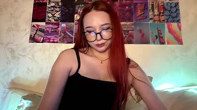 AttiCrystal Show in webcam