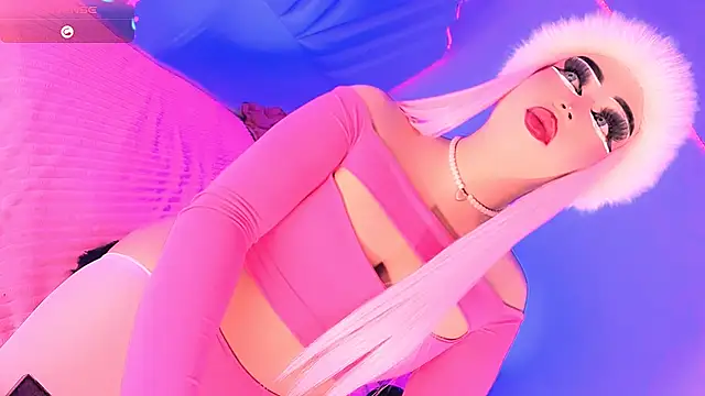 Valentina_Smith1_n Webbikameraesitys