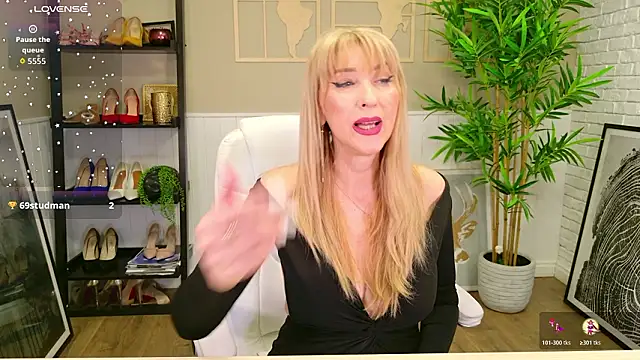 LadyLeean Live XXX chat