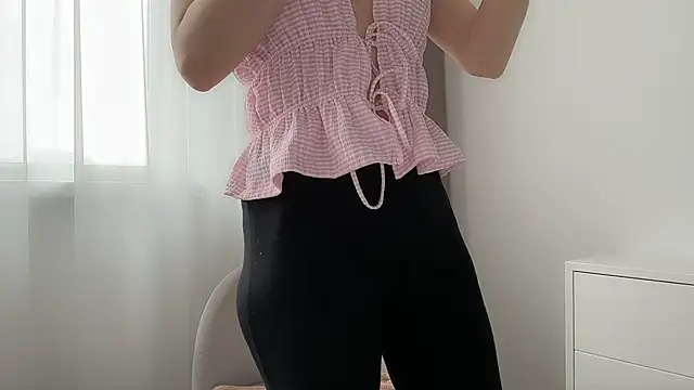 ShySchoolGirl – Live XXX-chat