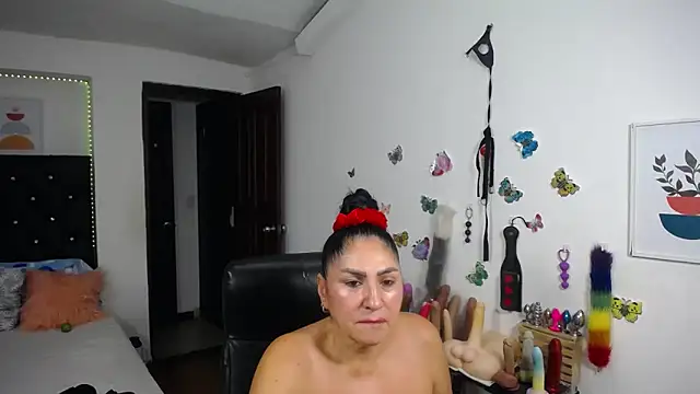 دردشة mature_bigboobs10 الجنسية المباشرة