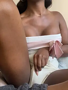 Sweets_Keylin18: вебкам-шоу