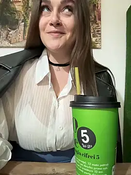 Chat +18 de CrazyTori ao vivo