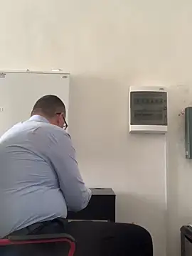 Mike8523 Show Webcam