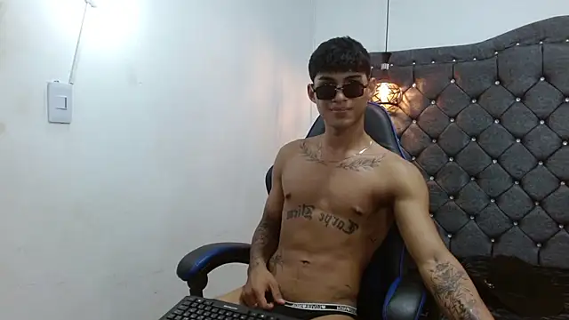 luka_big18 Chat XXX live