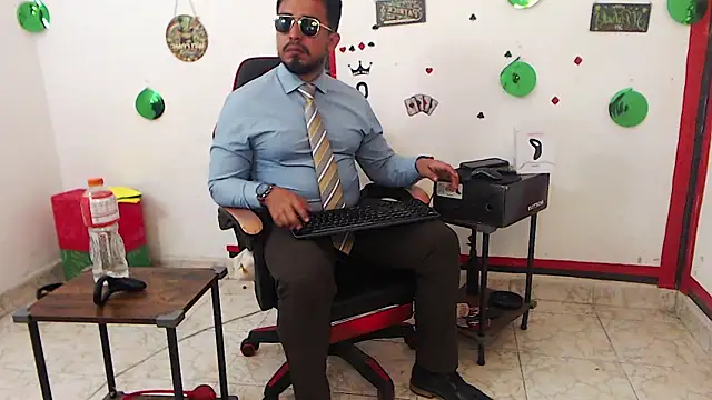 KalethBigDick 라이브 XXX 채팅