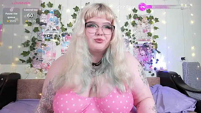 _CandyM1lky_ – Live XXX-chat