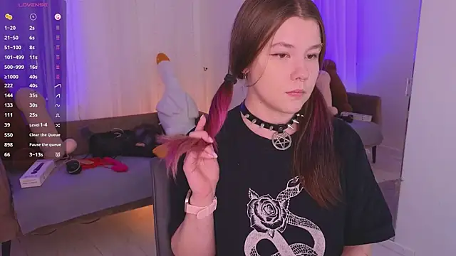 Mira_FallsのライブXXXチャット