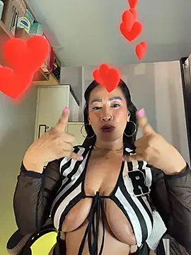 AsianMilfSheryl's Webcam Show