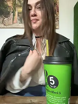 CrazyTori – Naživo XXX chat