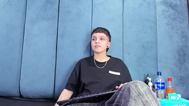 Megan_Thompson_'s Live XXX Chat