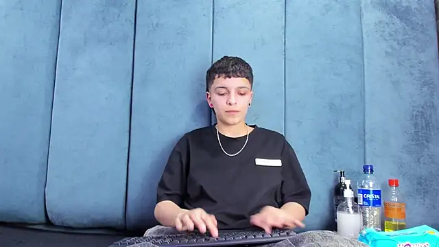 Megan_Thompson_'s Live XXX Chat