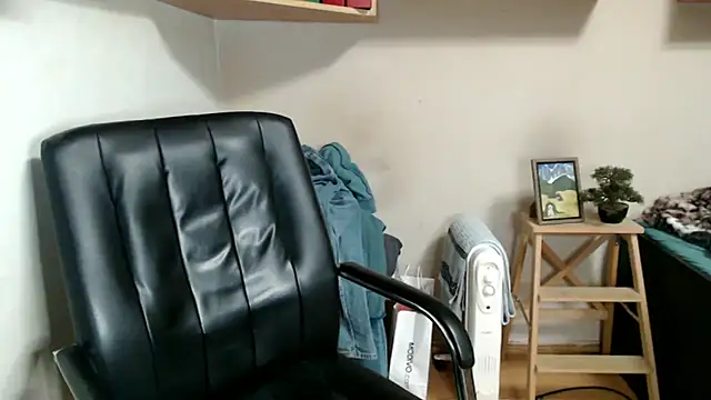 katemodel Adlı Modelin Canlı XXX Sohbeti