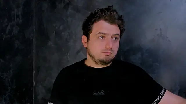 Chat +18 de Master_Mark_Wayne ao vivo