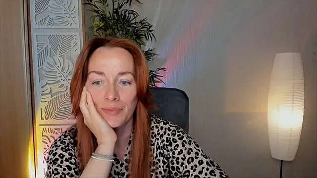 Show de RebeccaMartinez na webcam