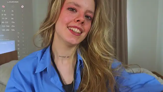 Chat +18 de TiffinyMergist ao vivo