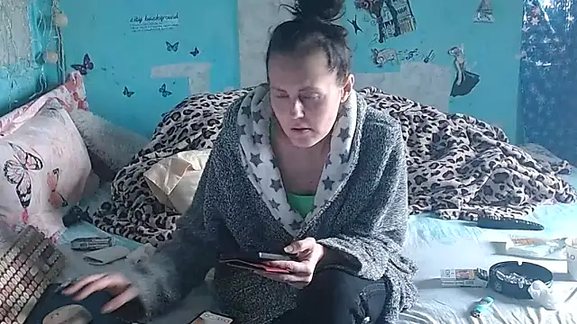 brighteyes77 Webcam show