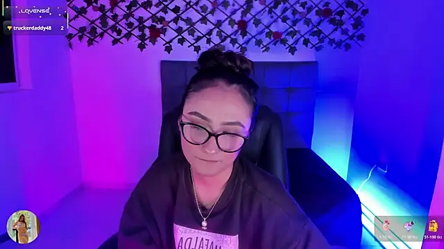 دردشة charlotte_keyss الجنسية المباشرة