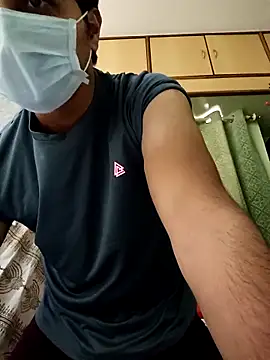 cowboy4angel: διαδικτυακό σόου στην κάμερα