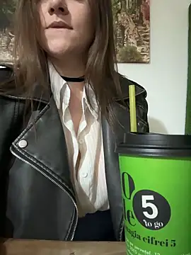 CrazyTori: онлайн-секс-чат