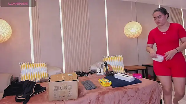 sabrina_shark_ 现场XXX聊天