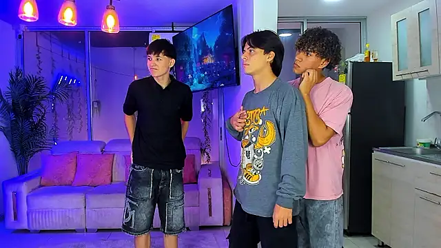 Онлайн чат XXX Houseofwarrios