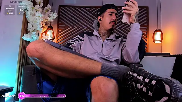 Онлайн чат XXX Donovan_Desmond