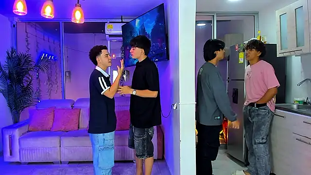 Houseofwarrios Adlı Modelin Canlı XXX Sohbeti