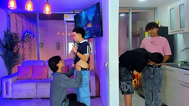 Houseofwarrios Adlı Modelin Canlı XXX Sohbeti