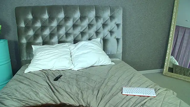 Chat XXX ao vivo de ElinaBellucci