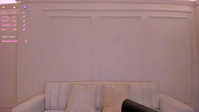 Chat +18 de TaraLawrence ao vivo