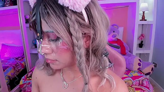 Chat +18 de miss___megan ao vivo