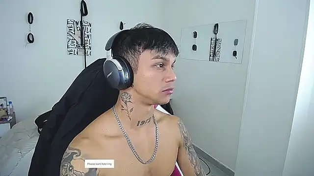 Živý XXX chat Leonard_Price