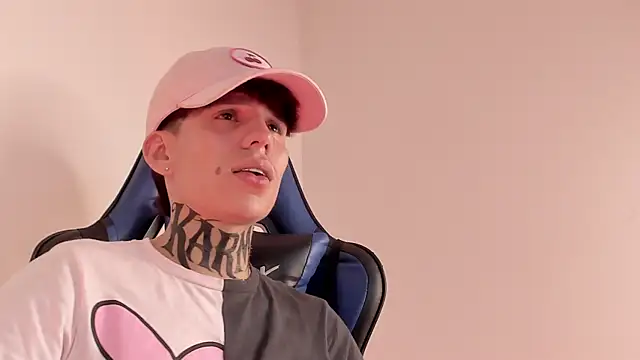 Živý XXX chat Angelcumm_