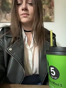 CrazyTori 即時 XXX 聊天