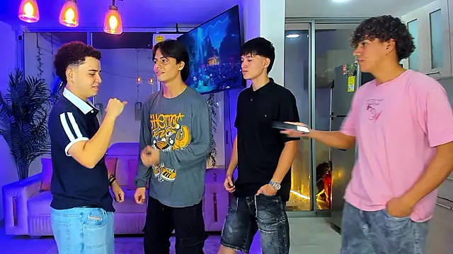 XXX chat uživo modela Houseofwarrios