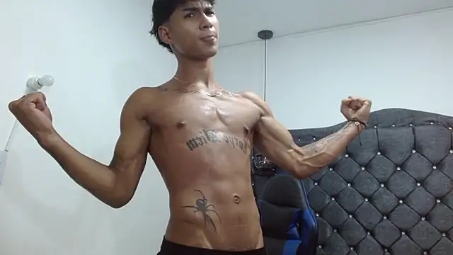 luka_big18 Chat XXX in diretta