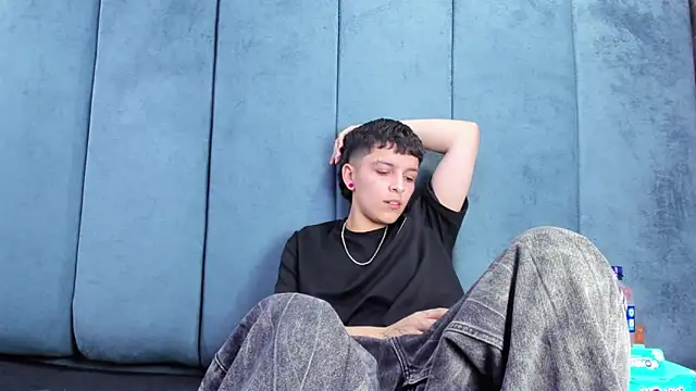 Chat +18 de Megan_Thompson_ ao vivo