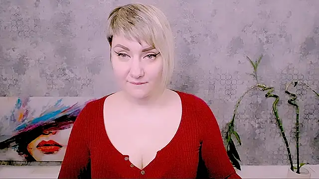 Djullia's Live XXX Chat