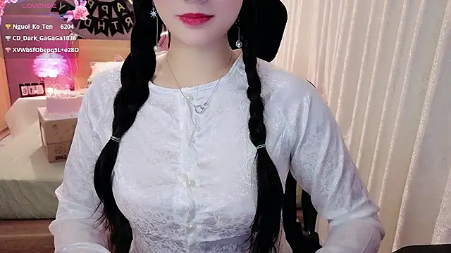 JENNIE-16 Live XXX-Chat