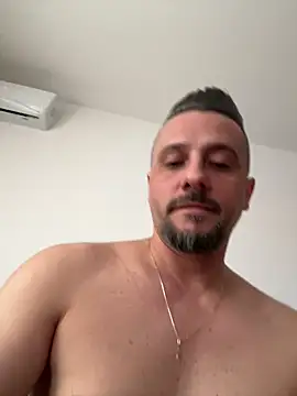 แชท XXX สดของ InsaneMattt