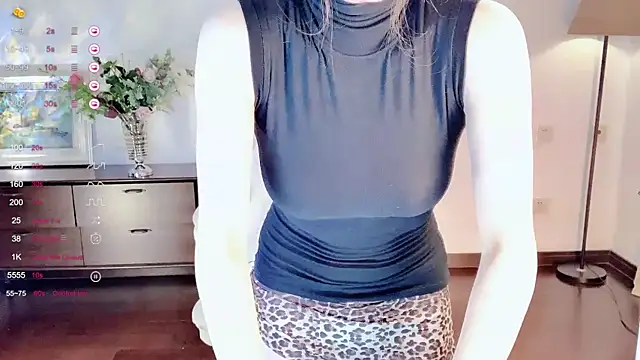 XXX chat uživo modela Irene---