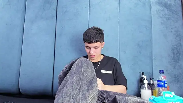 Megan_Thompson_ Obrolan Langsung XXX