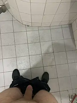 Pokazy przed kamerką – comokalii