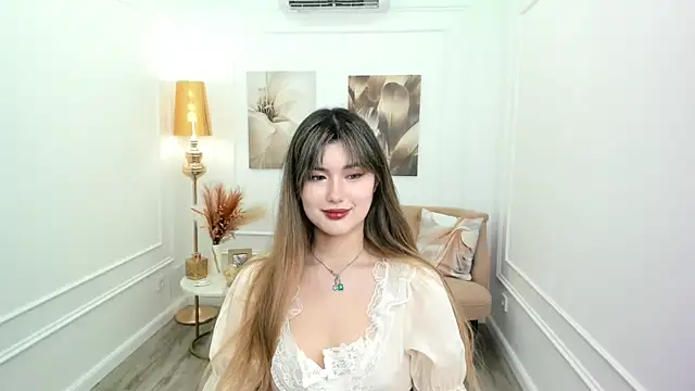 AnneTLi – Naživo XXX chat